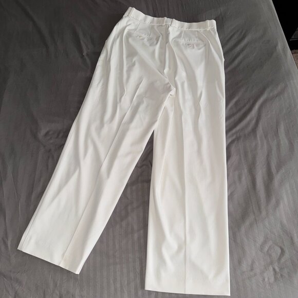 UNIQLO - Pleated Wide Pants - Picture 2 of 6